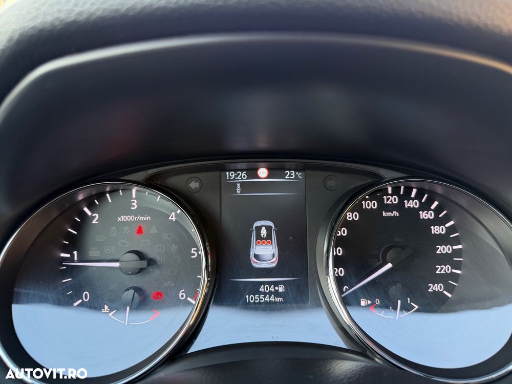 Nissan Qashqai 1.5 DCI N-Connecta - 15