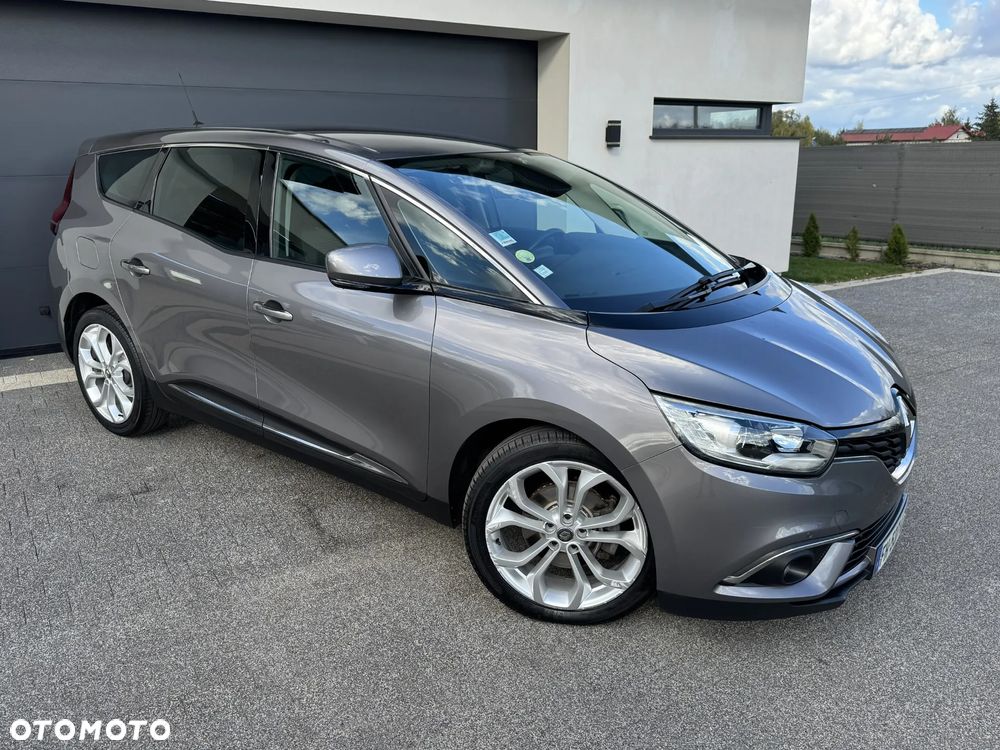 Renault Scenic - 10