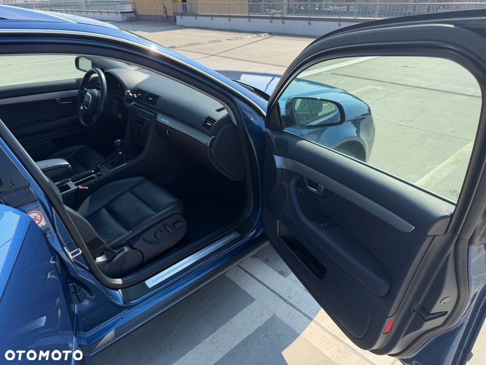 Audi A4 Avant 1.8 T quattro - 10