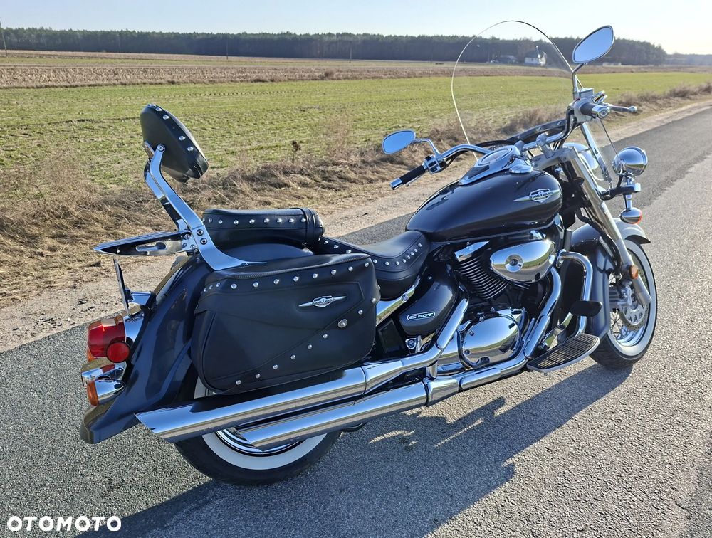 Suzuki VL 800 Volusia - Boulevard C50 - 4