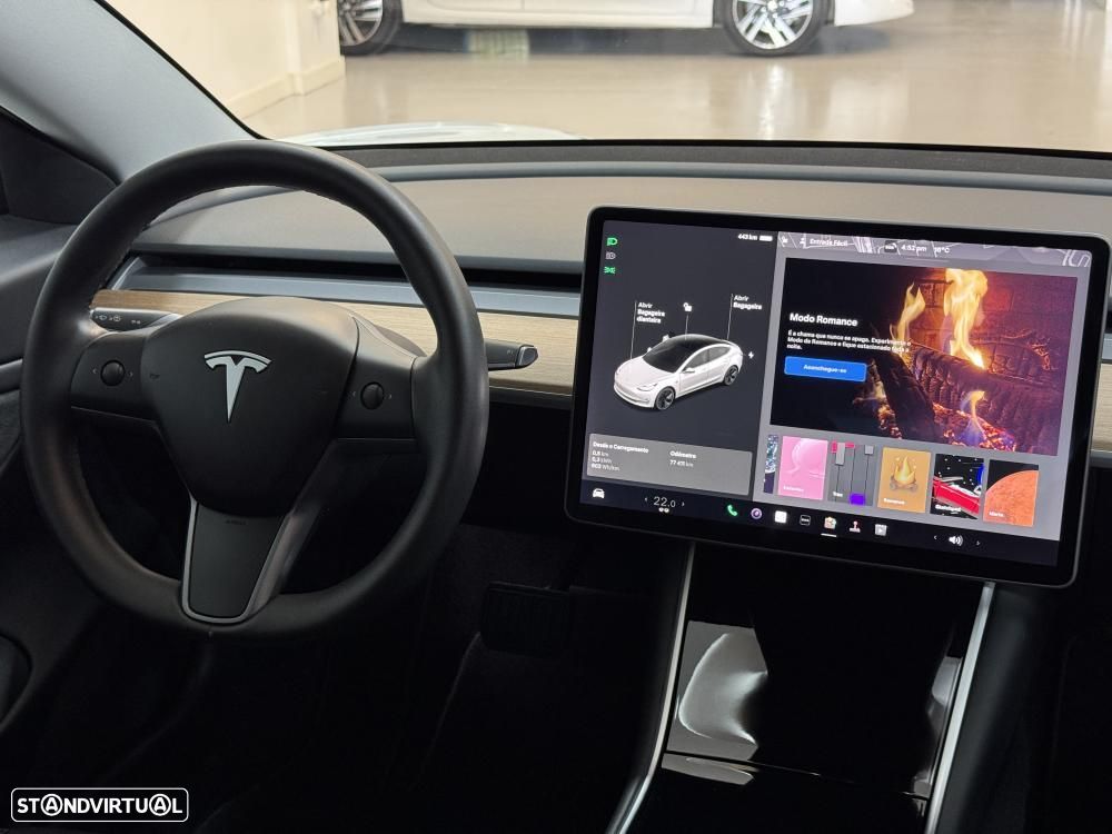 Tesla Model 3 - 41