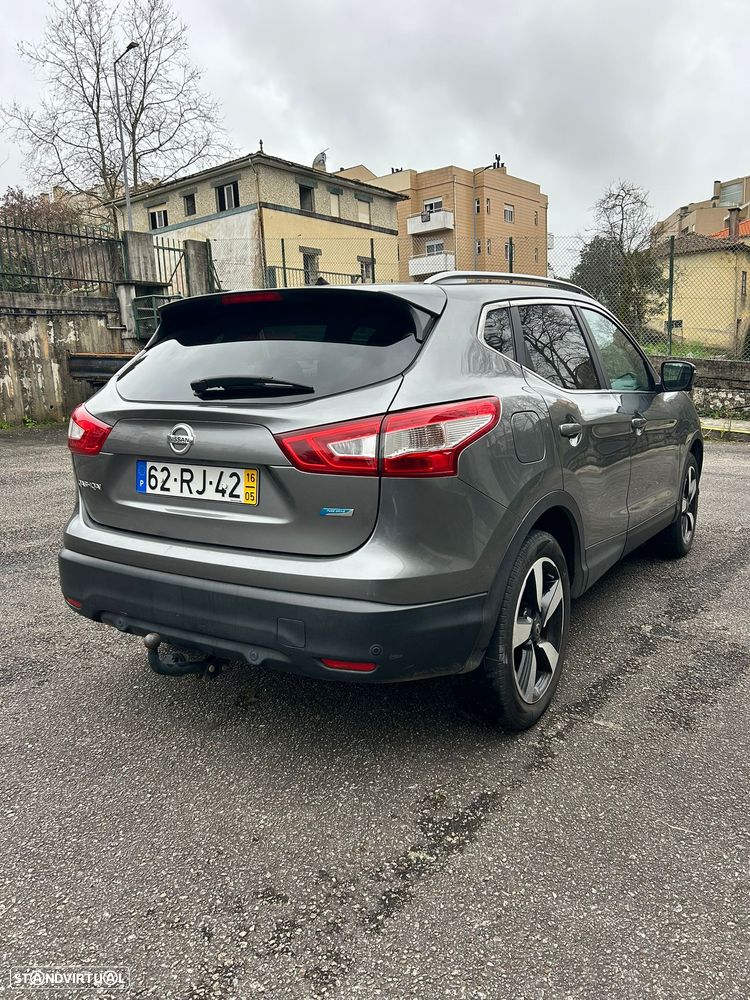 Nissan Qashqai 1.5 dCi N-Connecta - 6