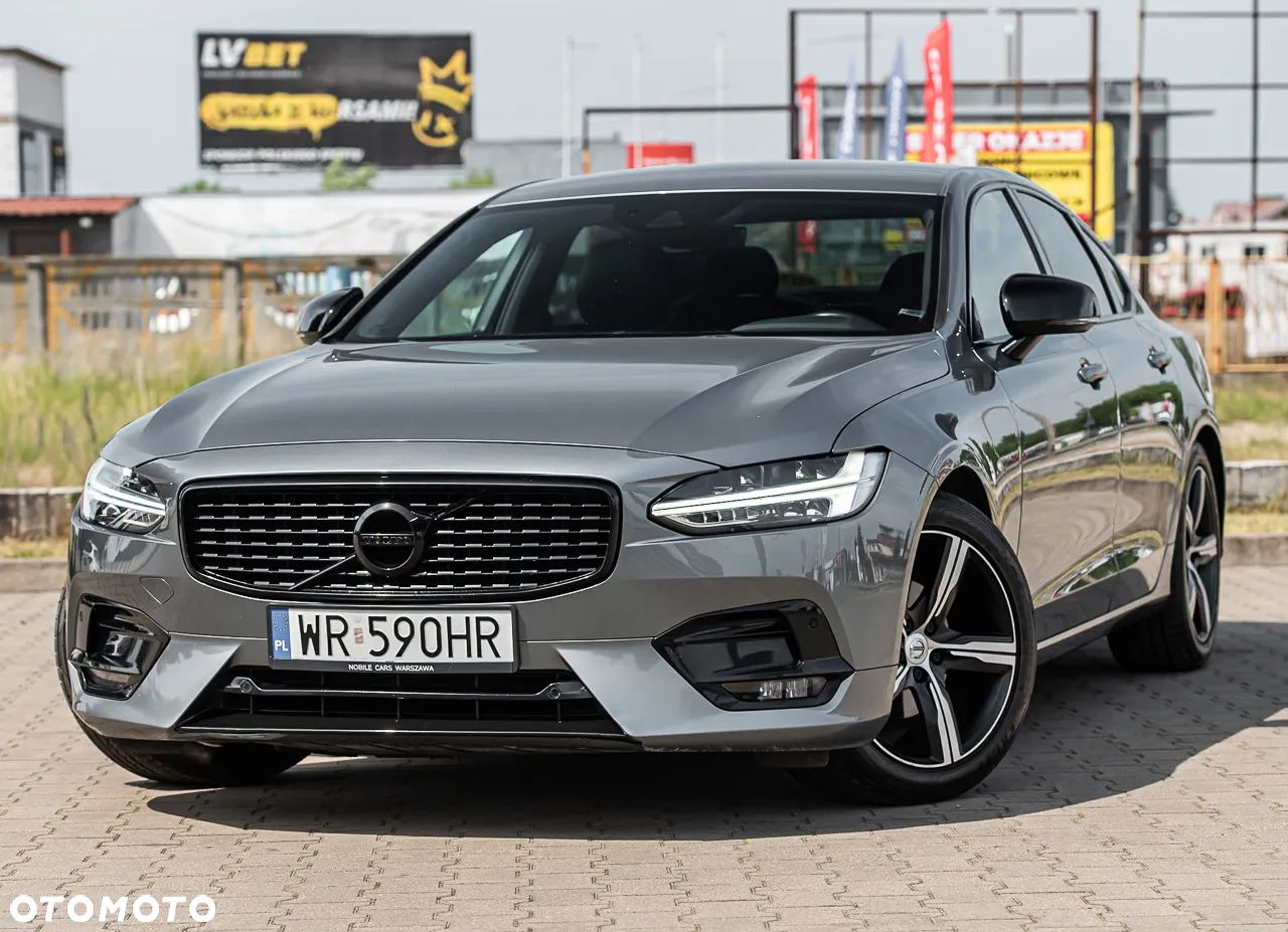Volvo S90 D4 R-Design - 1