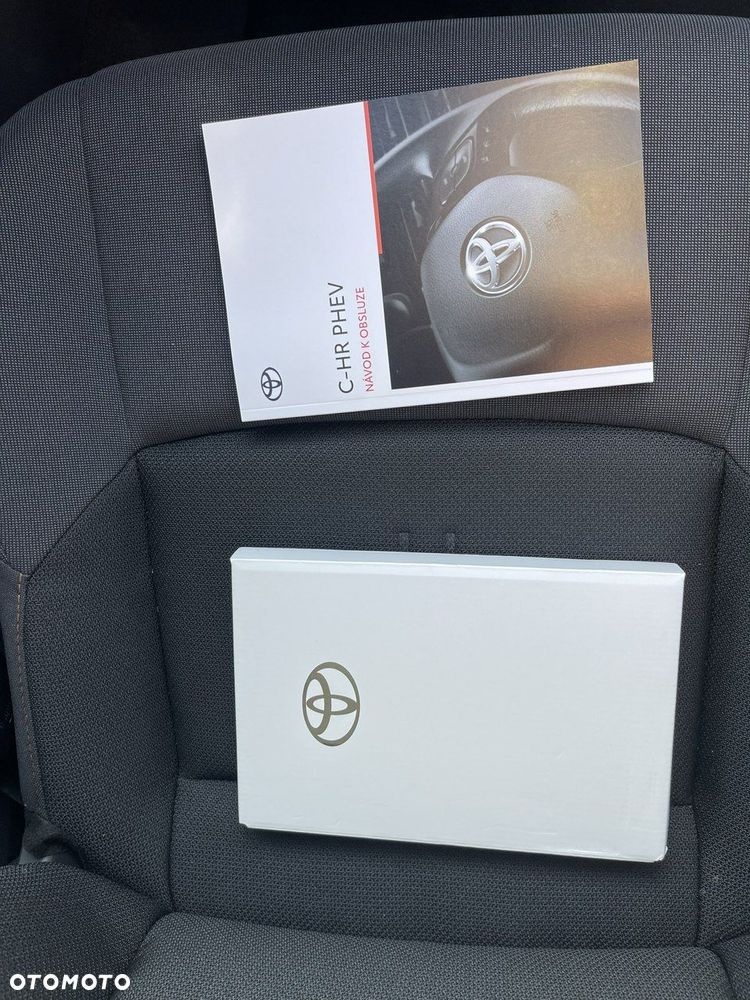 Toyota C-HR 2.0 PHEV Dynamic Force Style - 15