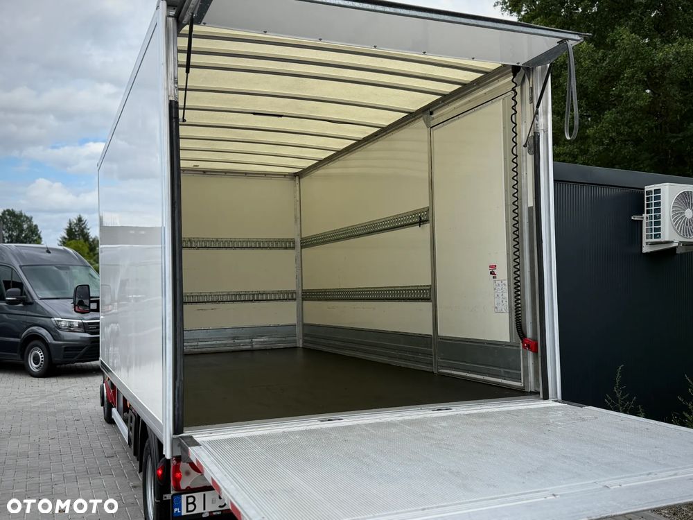 Mercedes-Benz Sprinter 519 CDI / 3.0 V6 190KM / Kontener 4,4m + Winda 750kg + Drzwi Boczne / TYLKO 225.983KM PRZEBIEGU / 2018 ROK PRODUKCJI / ZAREJESTROWANY W PL ! - 12