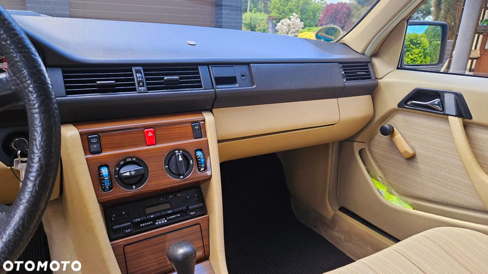 Mercedes-Benz W124 (1984-1993) - 14