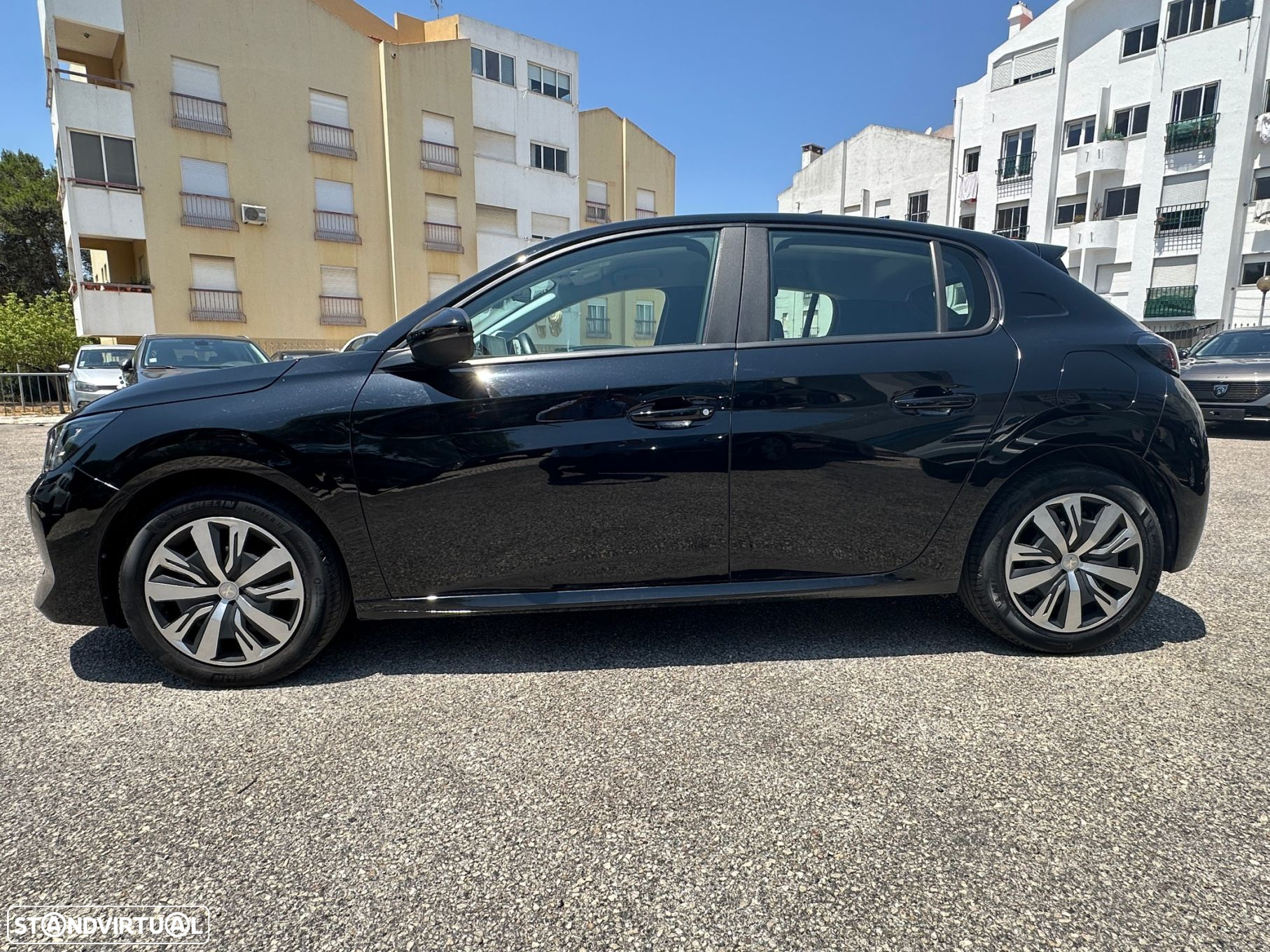 Peugeot 208 1.2 PureTech Active Pack - 6