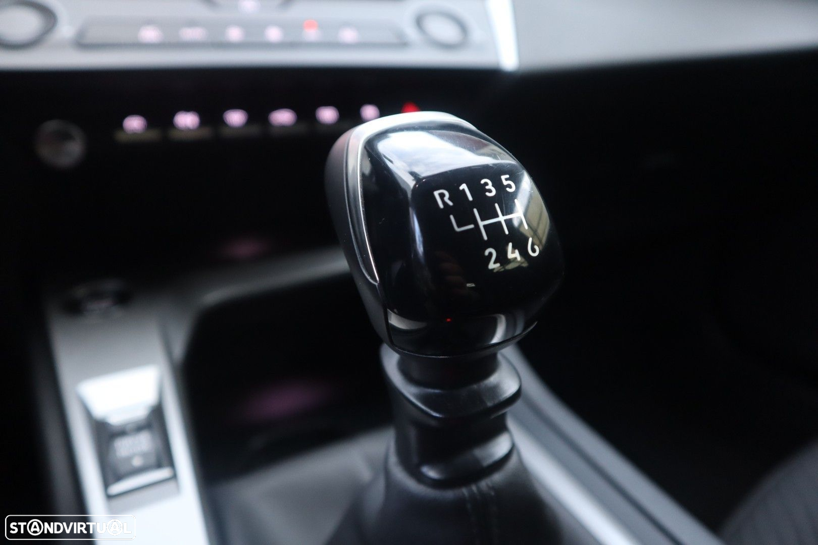 Peugeot 308 1.2 PureTech Active Pack - 37