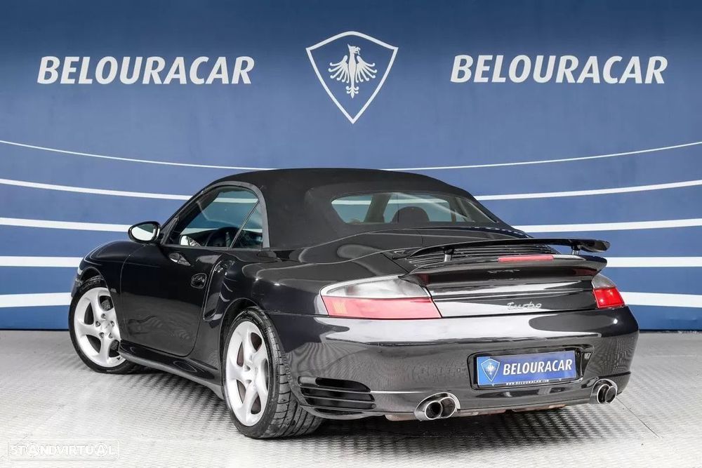 Porsche 911 (996) Turbo - 8