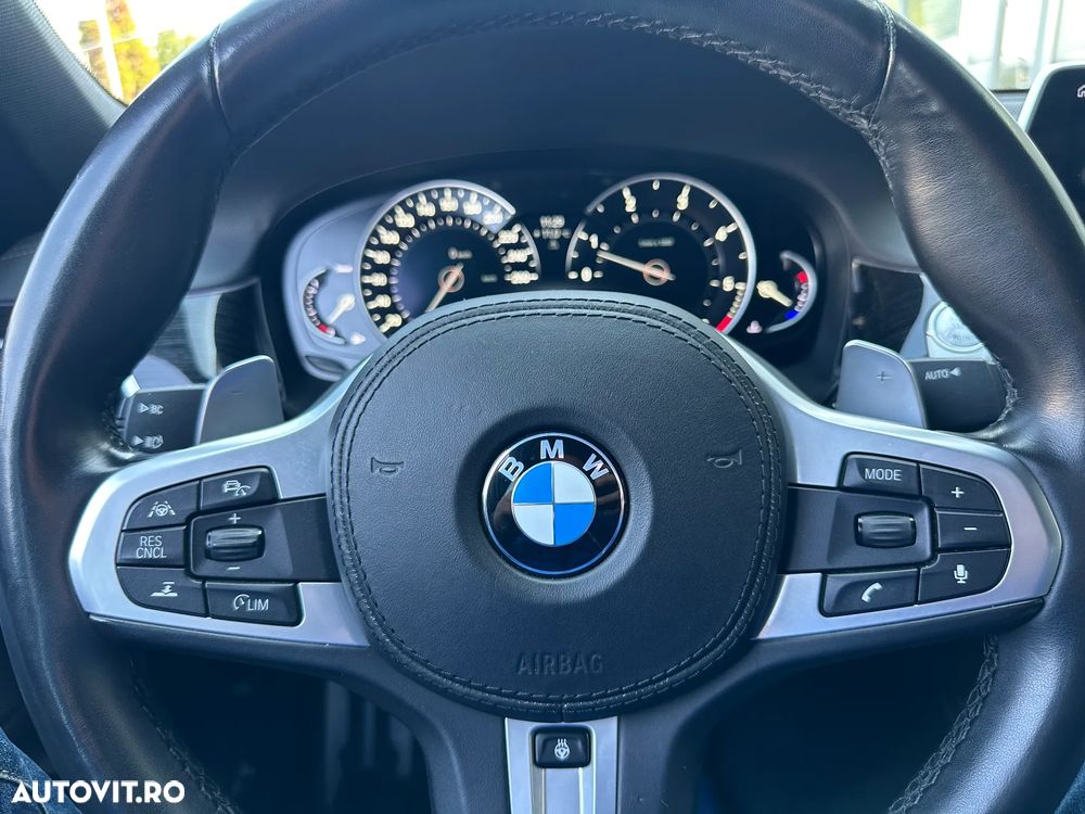 BMW Seria 7 730d xDrive - 26