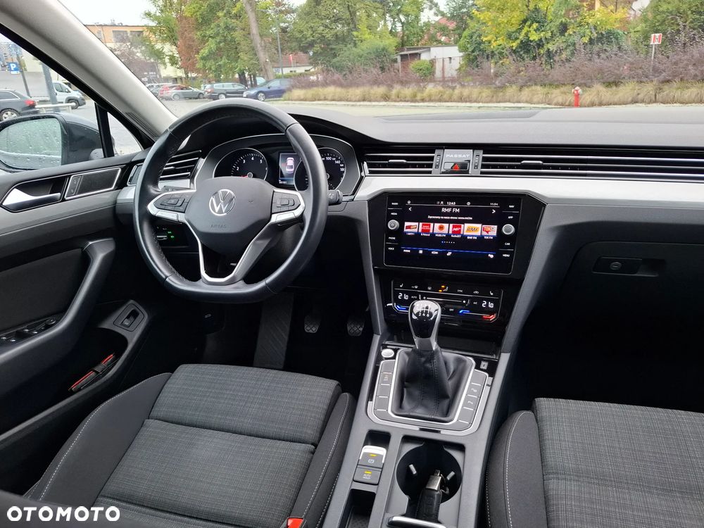 Volkswagen Passat 1.5 TSI EVO Business - 23