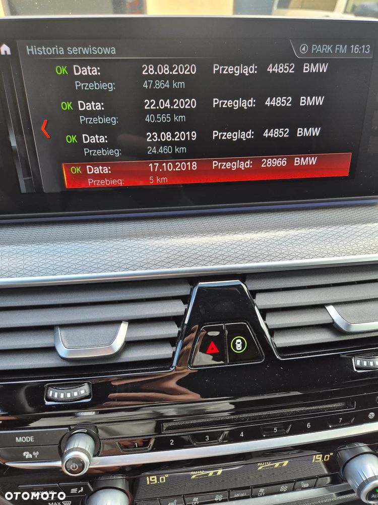 BMW Seria 5 520d xDrive M Sport sport - 22