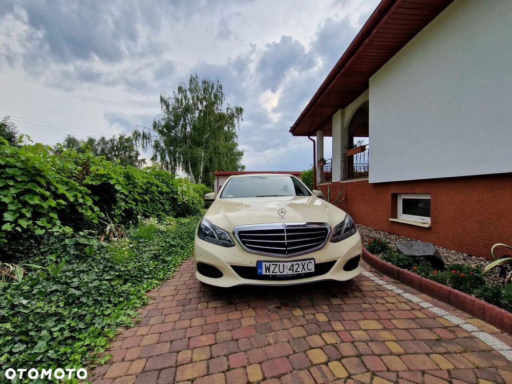 Mercedes-Benz Klasa E 200 BlueTEC 7G-TRONIC - 1
