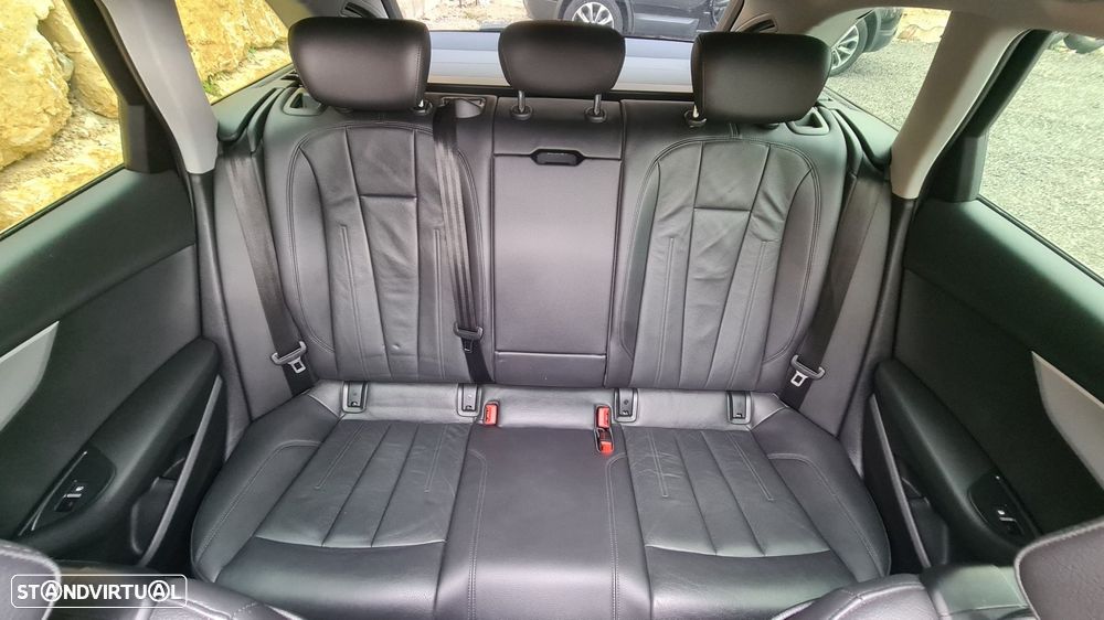 Audi A4 Avant 2.0 TDI ultra S tronic sport - 35