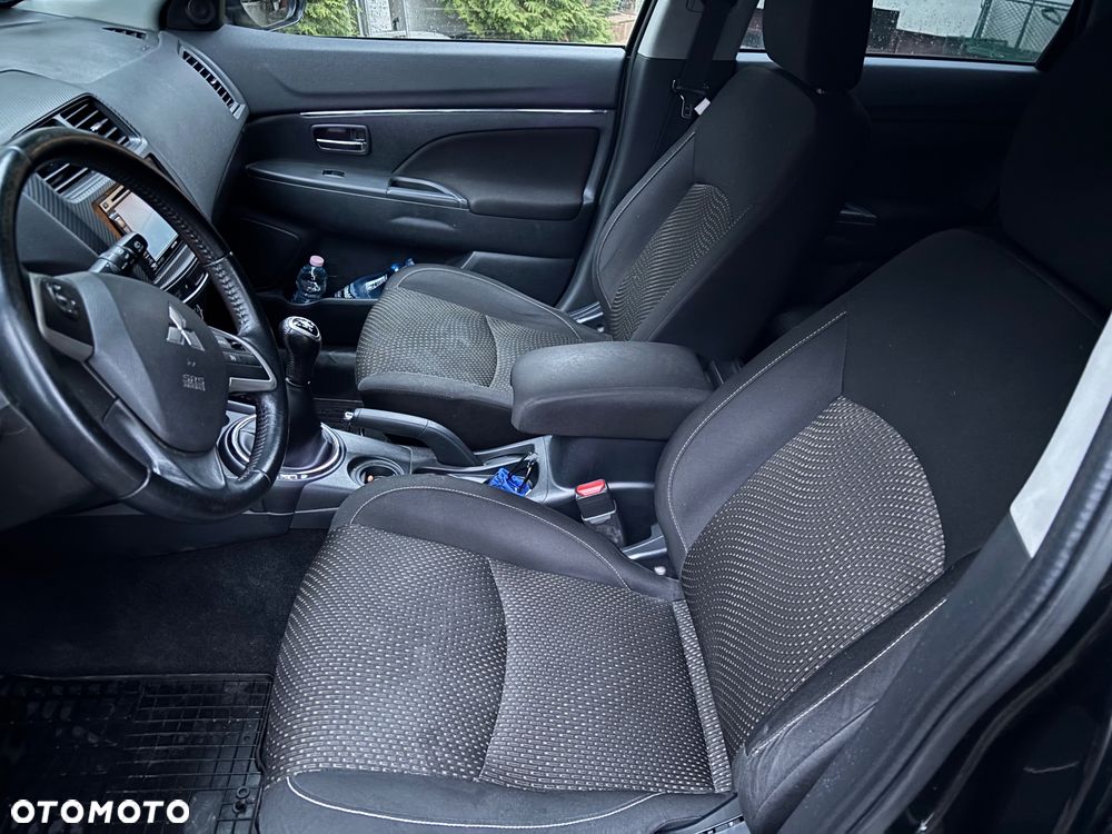 Mitsubishi ASX 1.6 Invite Navi - 8