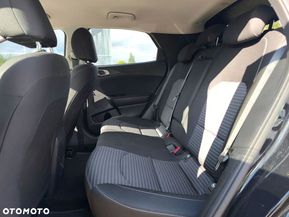 Kia XCeed 1.5 T-GDI M DCT - 13