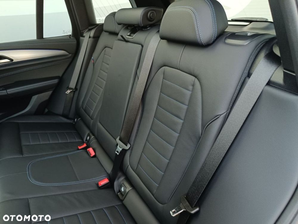 BMW X3 - 23