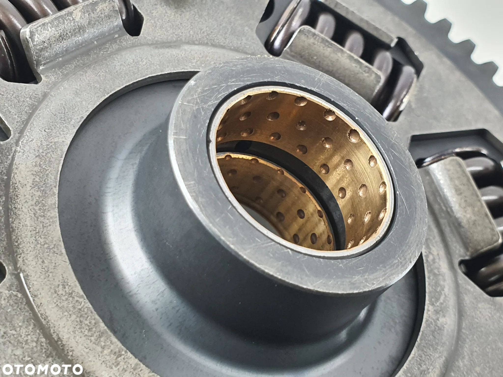SPRZEGLO KOSZ DOCISK TARCZKI  CAN AM SPYDER 1330 F3S RT SE6 - 18