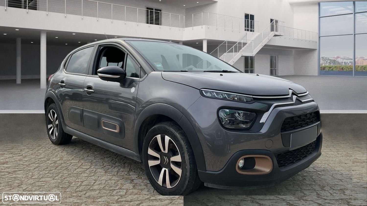 Citroën C3 1.2 PureTech C-Series - 1