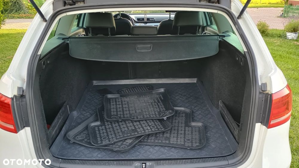 Volkswagen Passat 2.0 TDI DPF Comfortline - 9