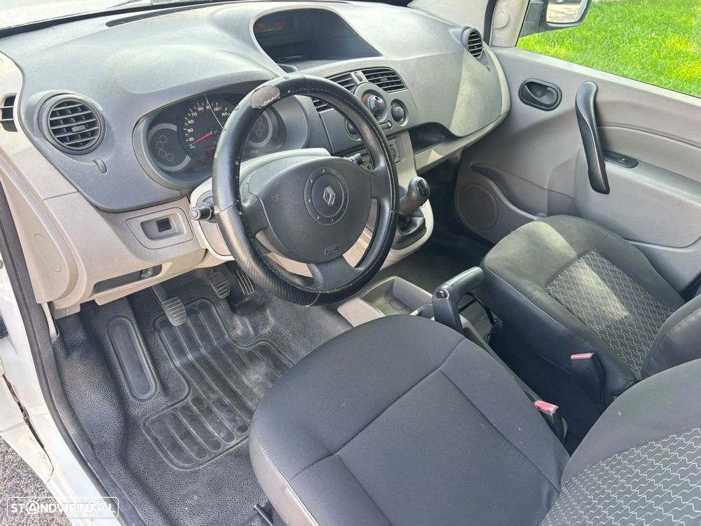 Renault Kangoo 1.5 dCI 86cv - 2 LUGARES - 20