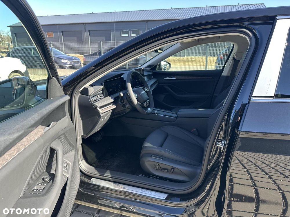 Skoda Superb 2.0 TSI 4x4 L&K DSG - 34