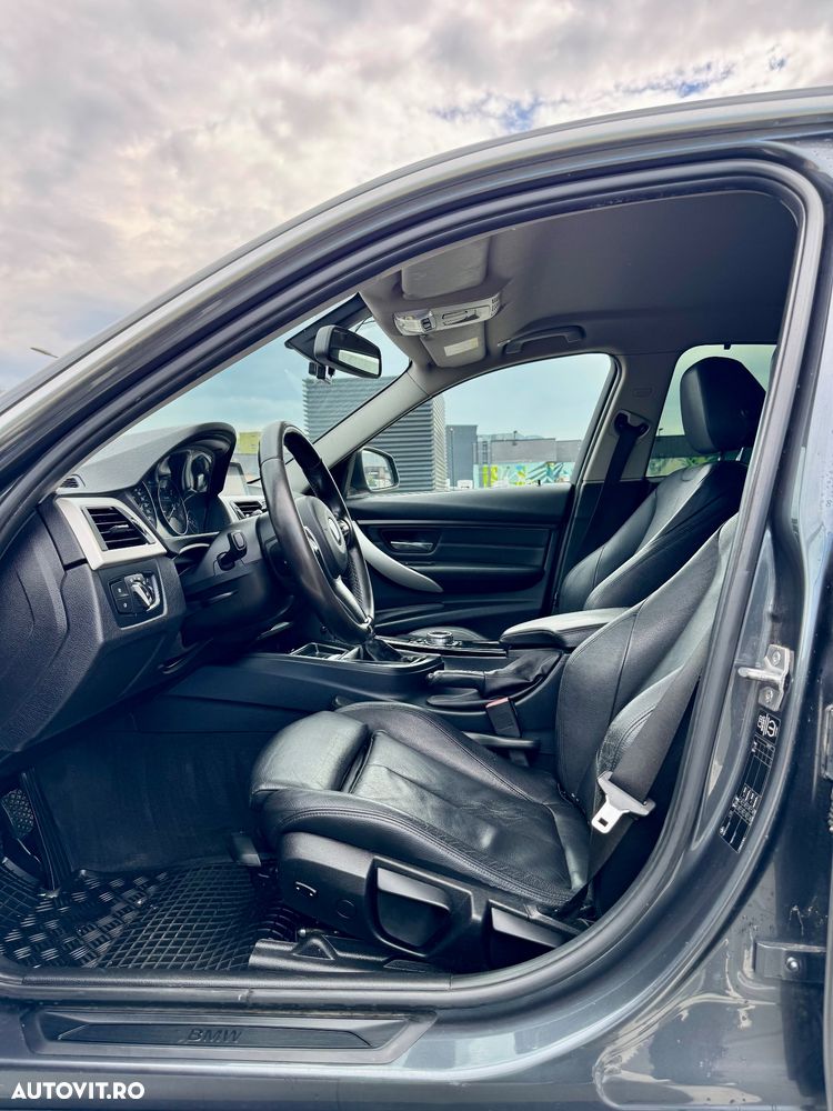 BMW Seria 3 320d EfficientDynamics Edition - 6