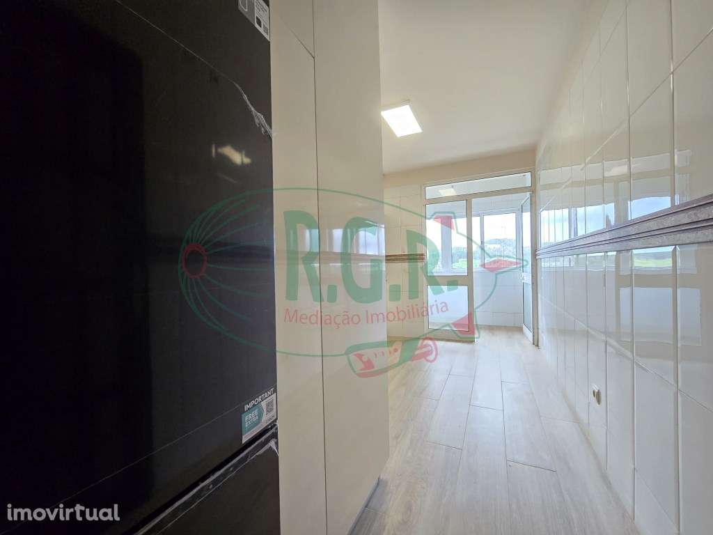 T2 C/ Lg Garagem e Arrúmos - Próximo Metyis - Grande imagem: 5/23