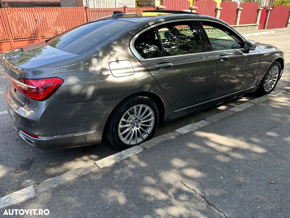 BMW Seria 7 730d - 15
