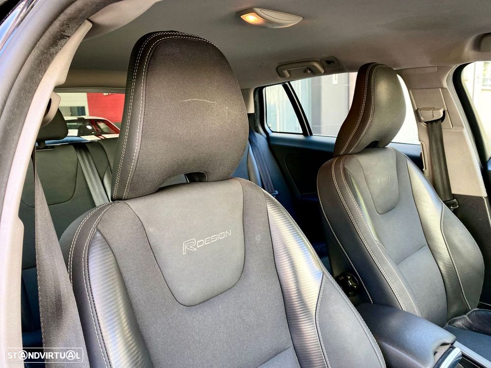 Volvo V60 1.6 D2 R-Design - 17