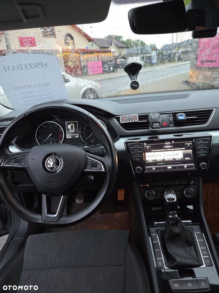 Skoda Superb 1.4 TSI ACT Ambition - 8