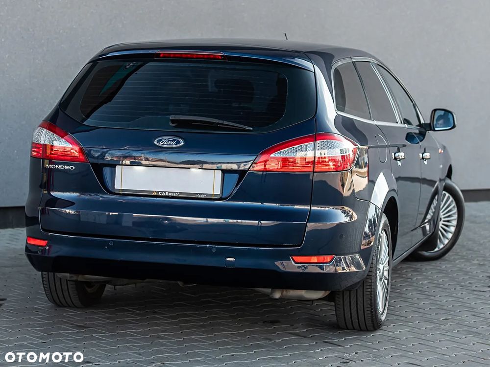 Ford Mondeo - 12