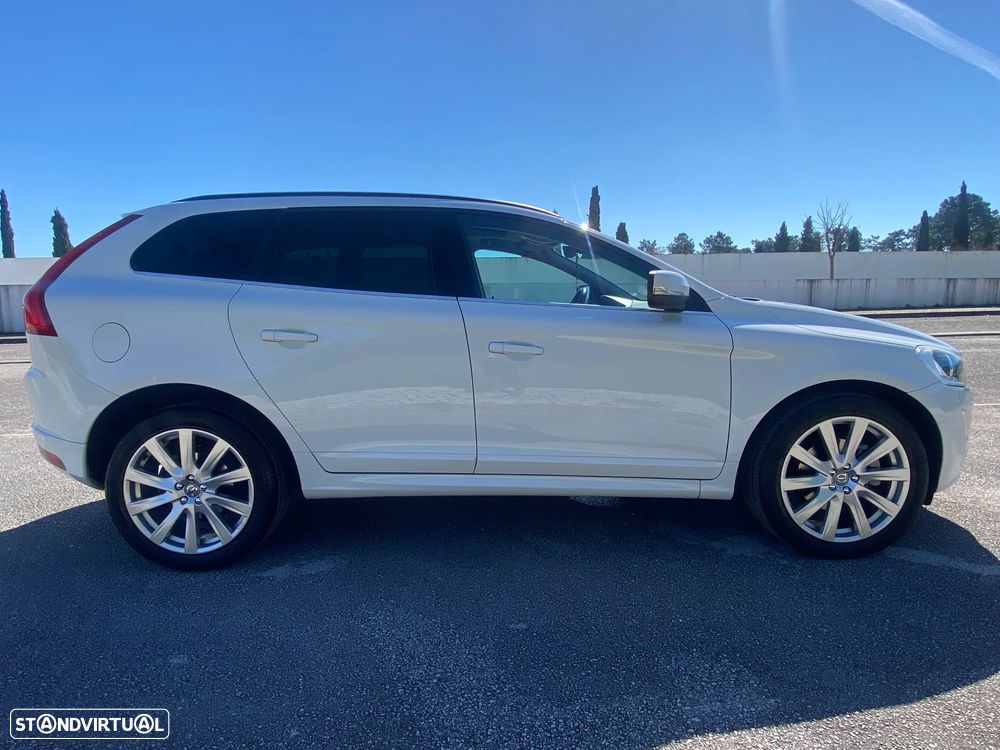 Volvo XC 60 D3 Geartronic Momentum - 6