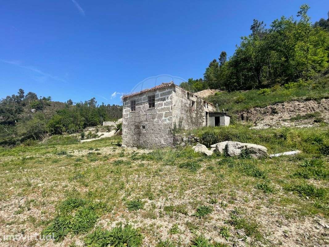 Moradia T2 para venda - Grande imagem: 2/20