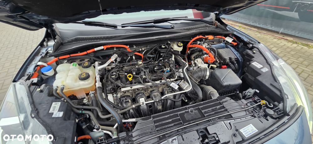 Ford Kuga 2.5P PHEV FWD Titanium - 40