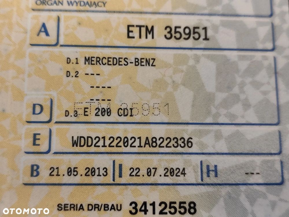Mercedes-Benz Klasa E - 12