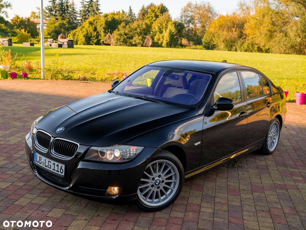 BMW Seria 3 318i - 15