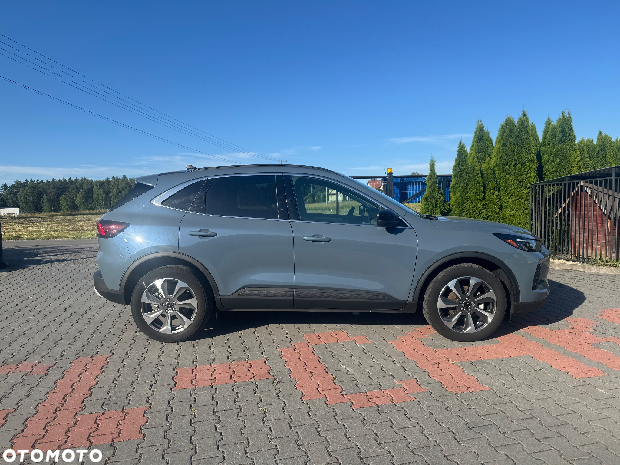 Ford Escape 2.0 EcoBoost AWD Titanium - 14