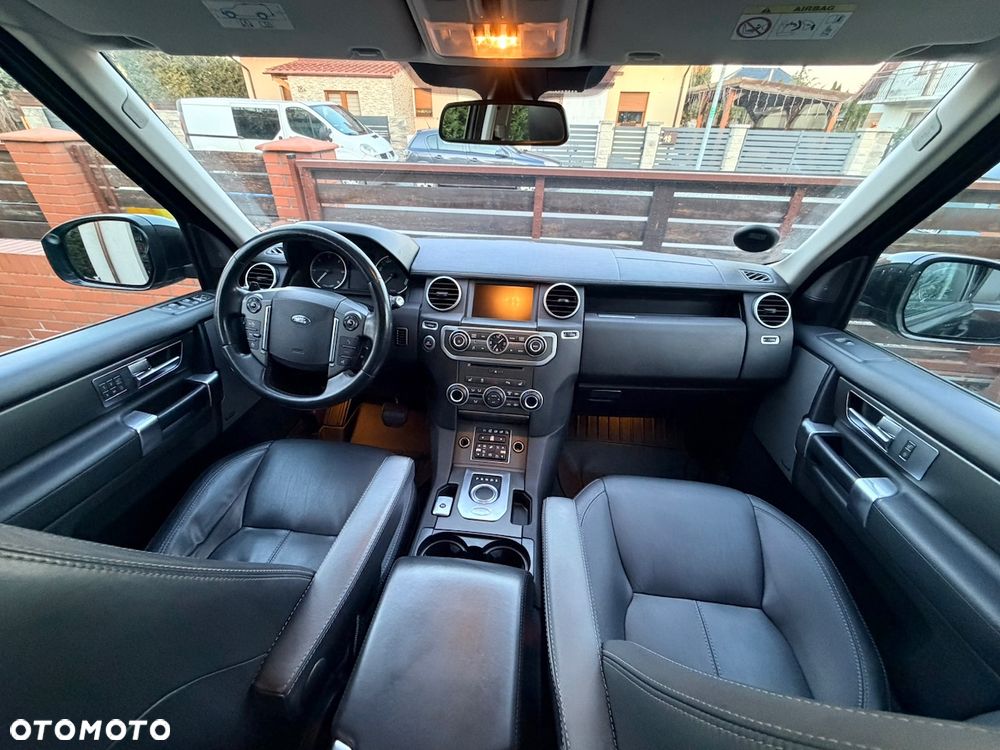 Land Rover Discovery 3.0SD V6 SE - 21