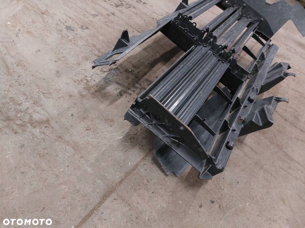 OSŁONA WENTYLATORA CHŁODNICY RAM 1500 I LIFT 13- 68104712AF - 4