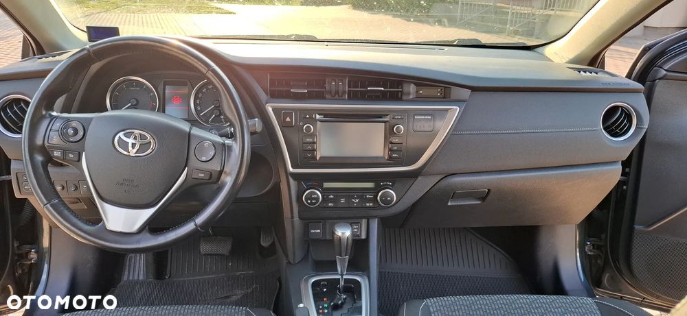 Toyota Auris 1.6 Premium MM - 15
