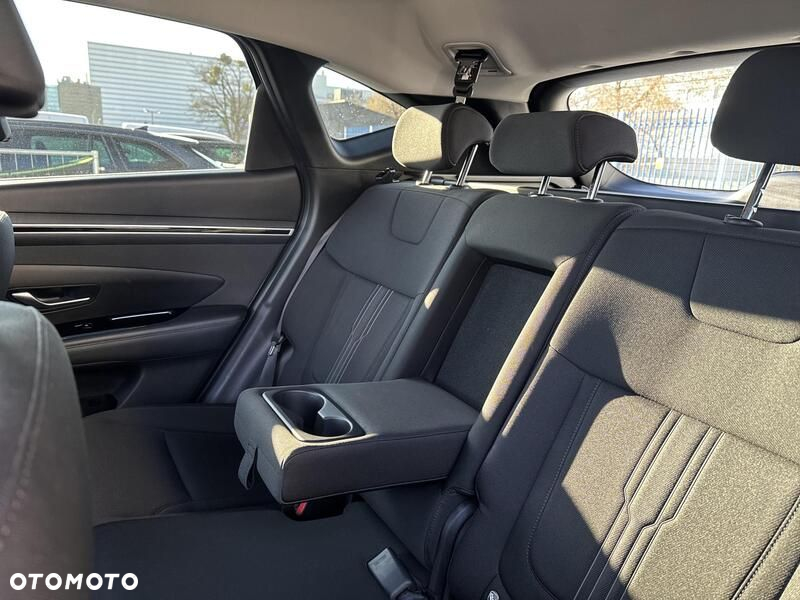 Hyundai Tucson - 16