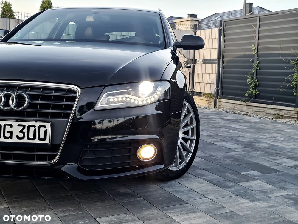 Audi A4 Avant 2.0 TDI DPF S line Sportpaket (plus) - 40