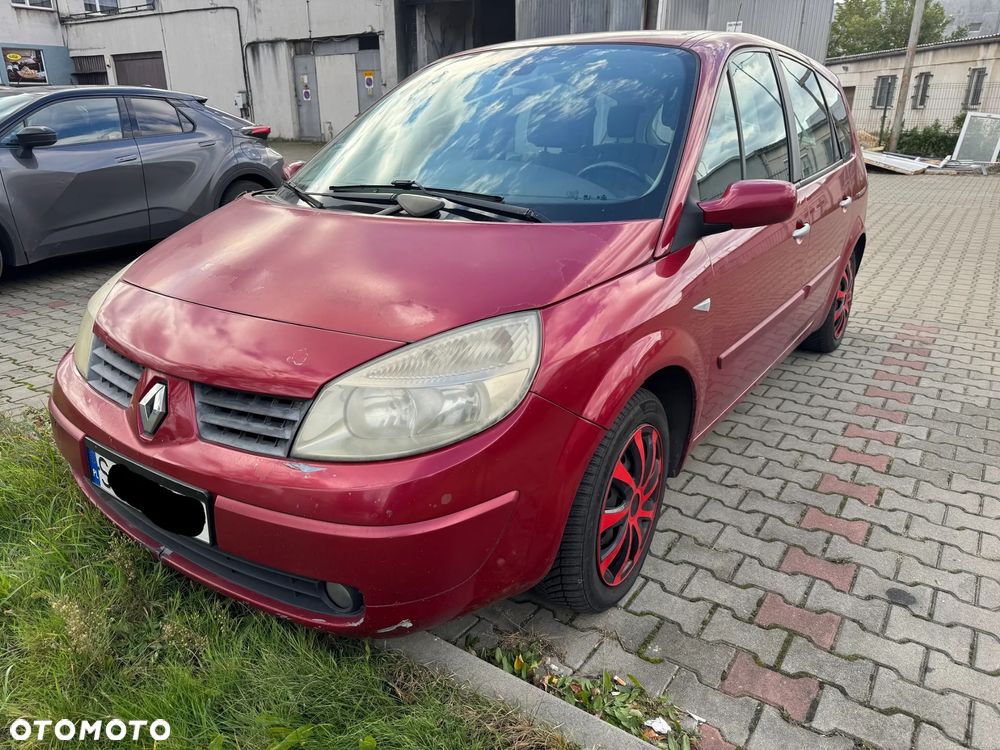 Renault Scenic - 1