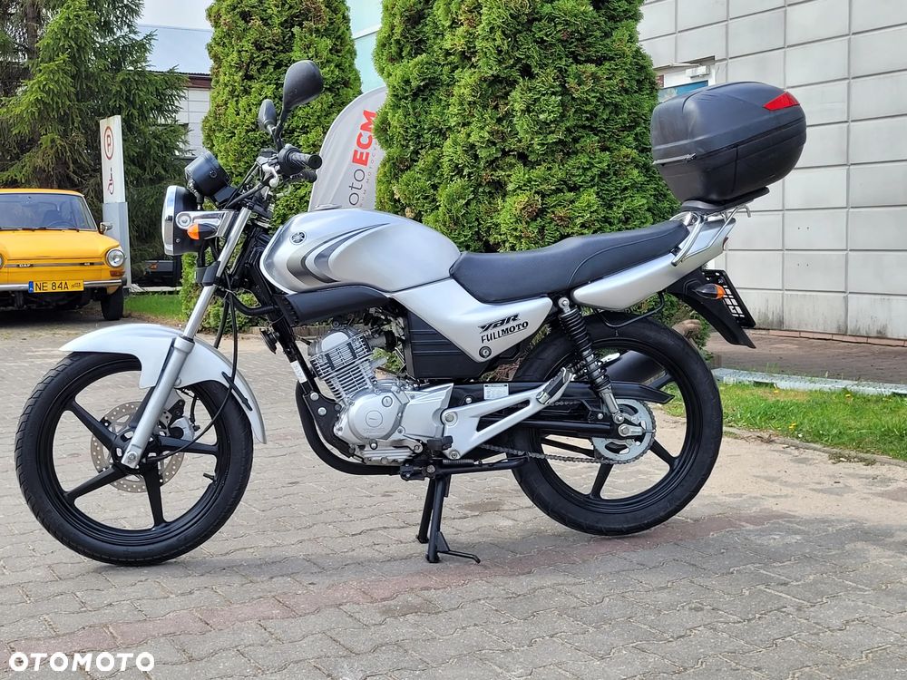 Yamaha YBR - 4