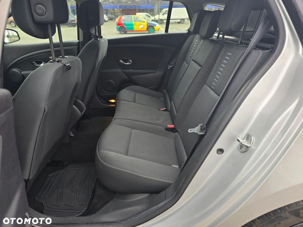 Renault Megane - 13