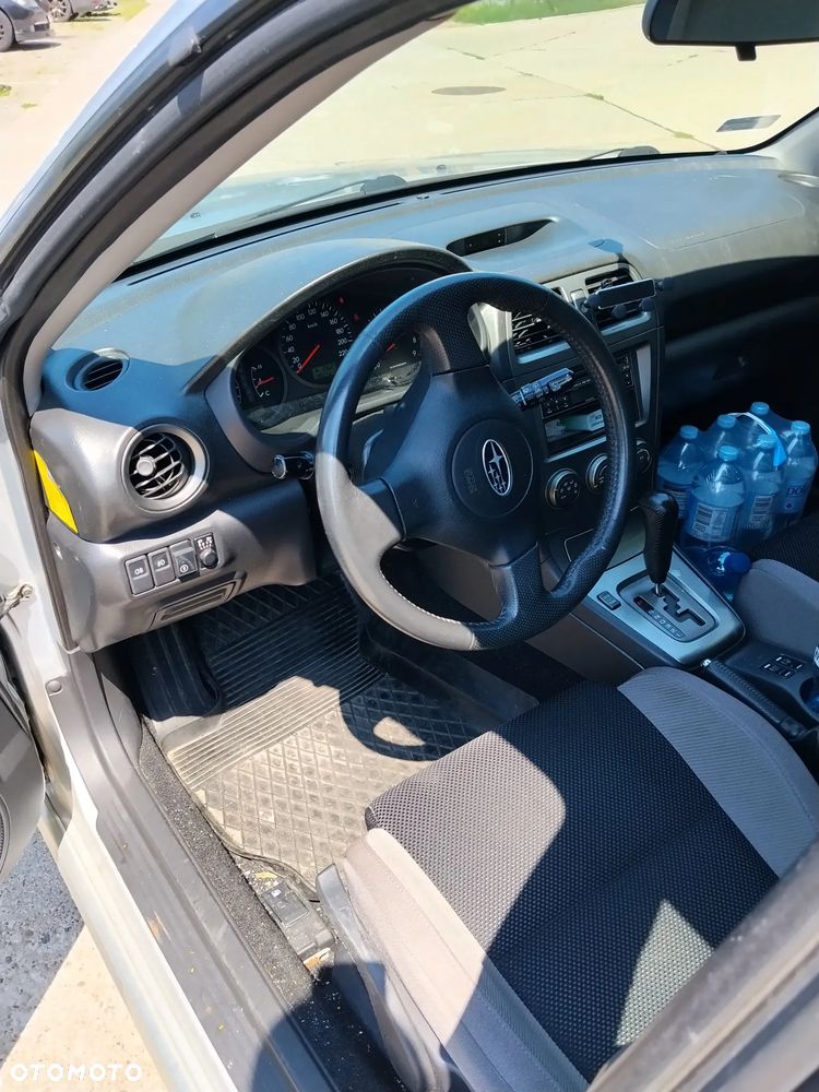 Subaru Impreza SW 2.0 RC - 4