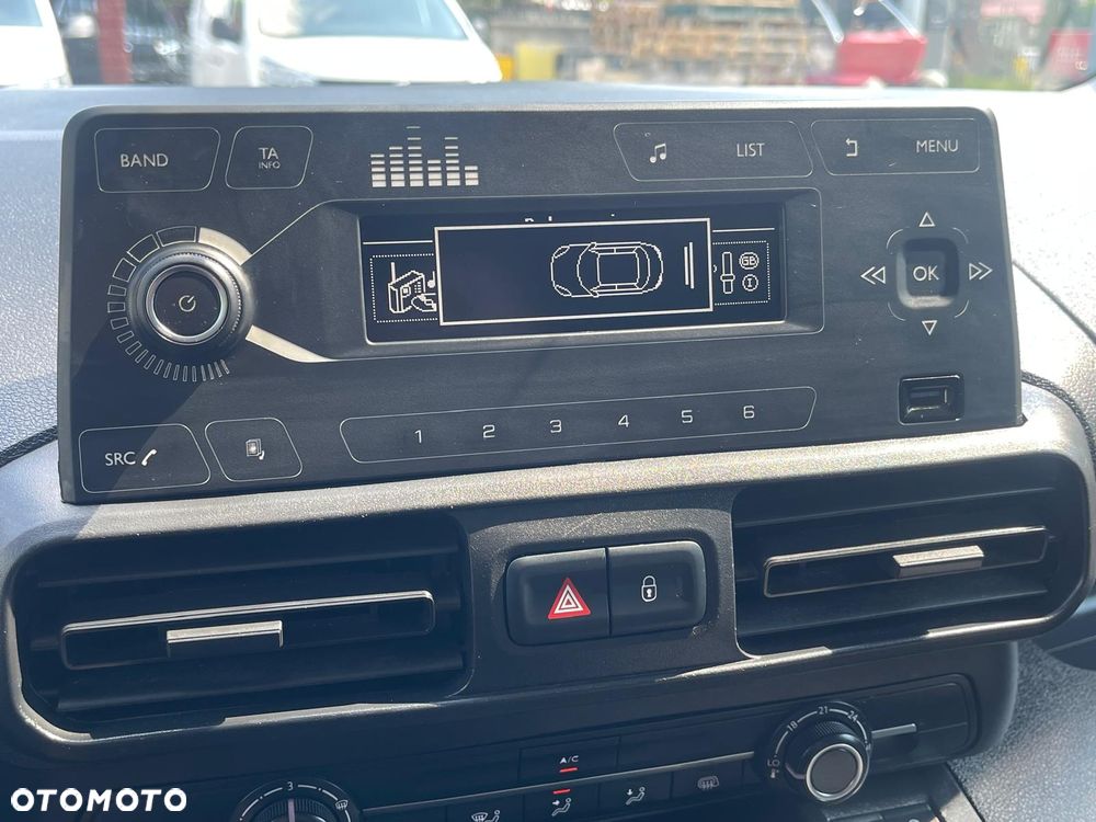 Peugeot Partner - 13