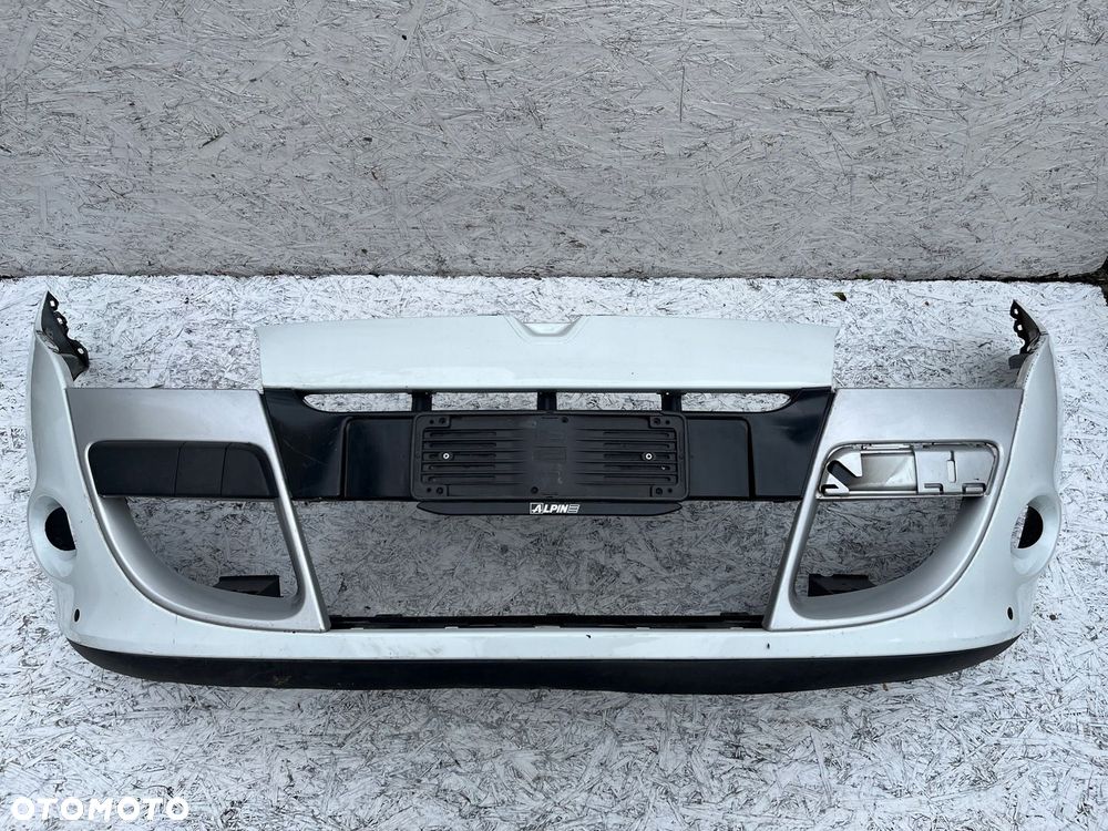 ZDERZAK PRZÓD PRZEDNI RENAULT MEGANE III 3 COUPE - 1