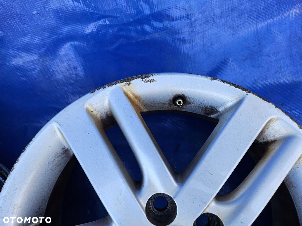 Toyota VERSO S verso-s felgi aluminiowe 16" 5x100 - 7